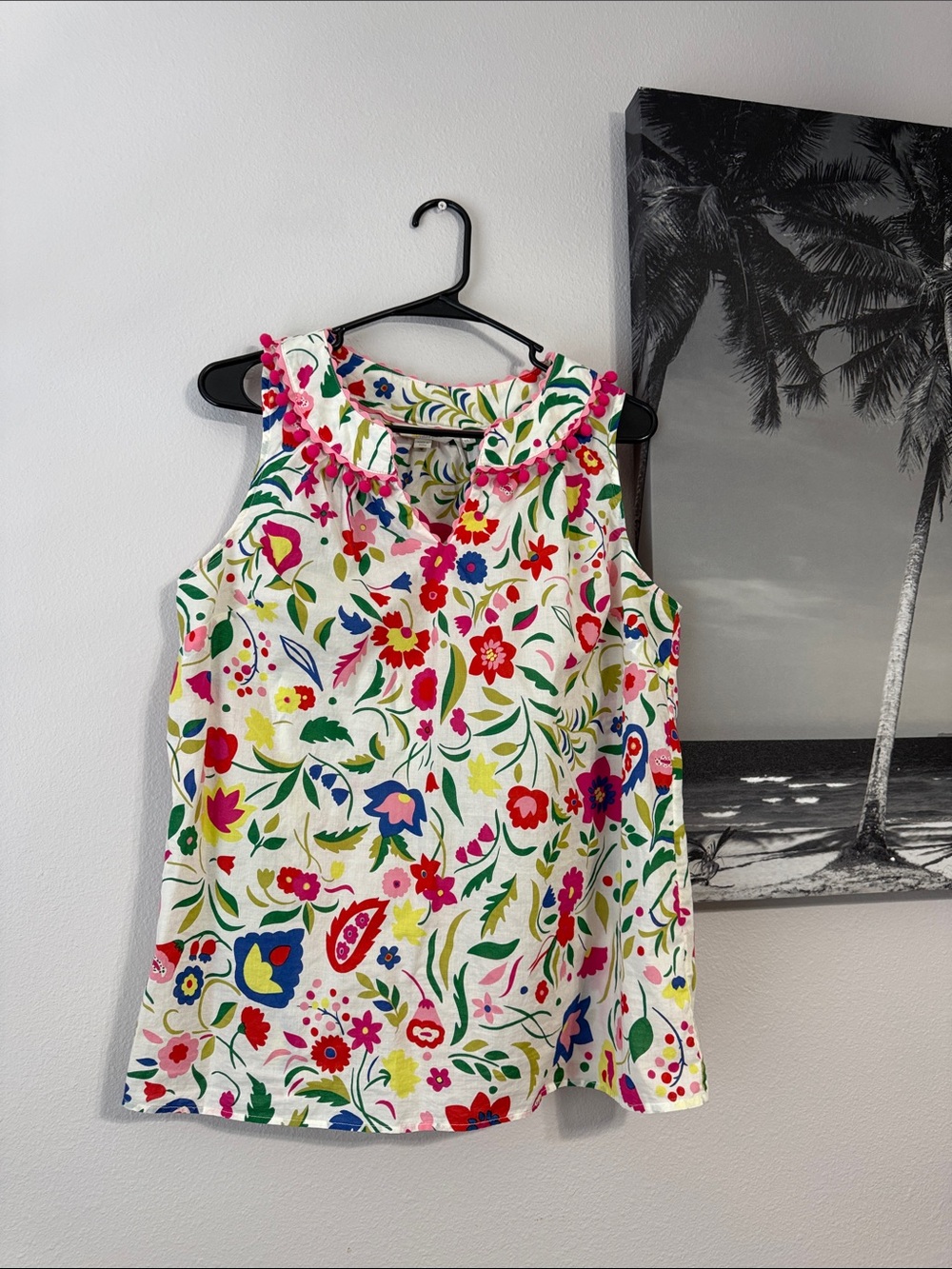 Boden White Floral Sleeveless Top with Bright Multi Blooms
